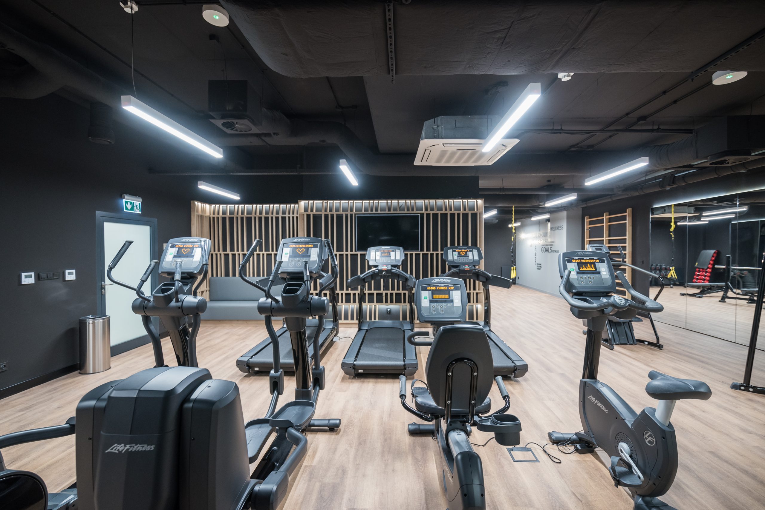 AR-SPA&Fitness-2018.12.11_HiRes-10